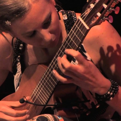 Embedded thumbnail for Julia Malischnig Live 2013